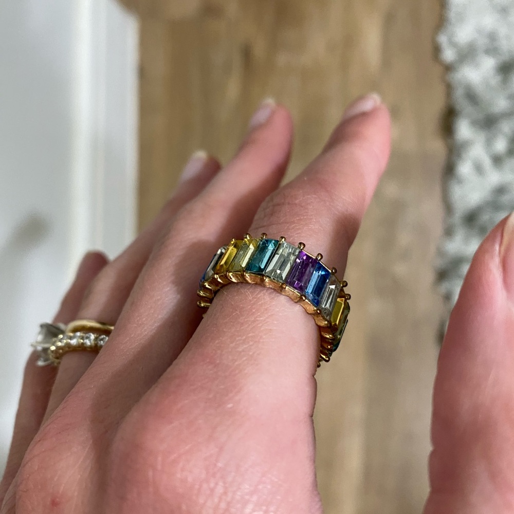 Rainbow ring